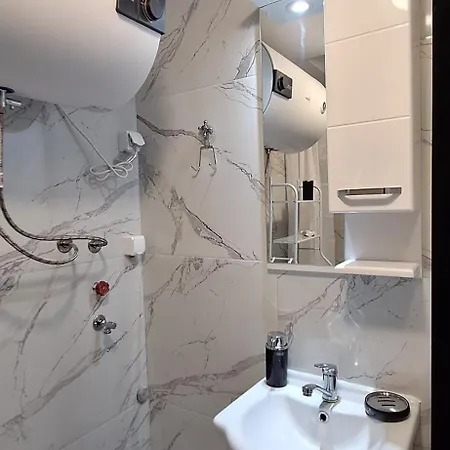 Tree House Апартаменты Скопье